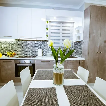 Apartman Raimonda's House